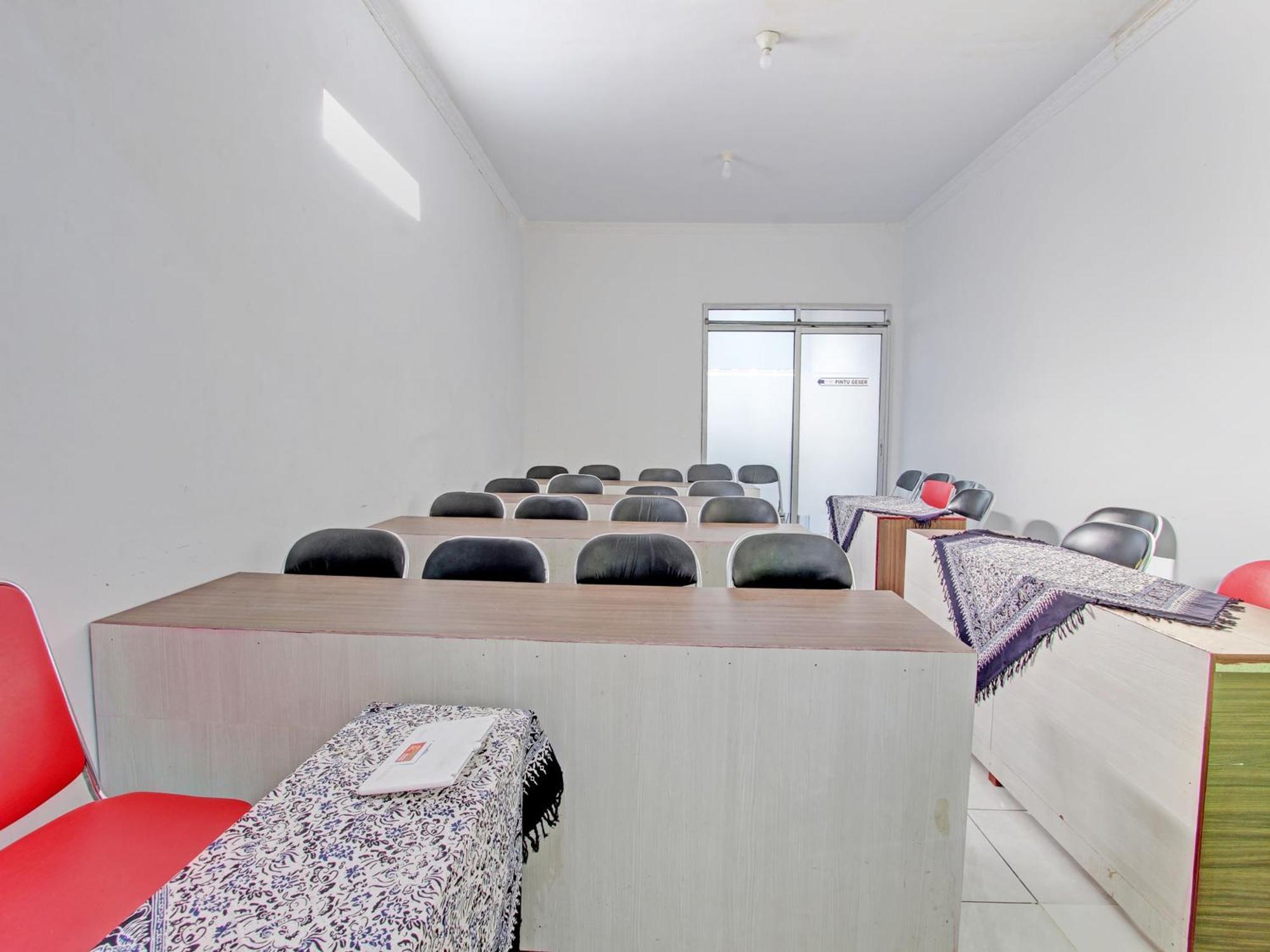 O New Tirken Hotel